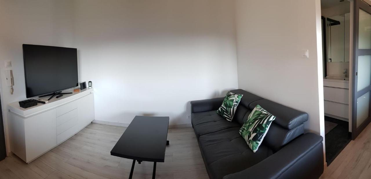 Le Chalet De La Pierreraie Cote D'Azur Piscine Terrasse Et Vue Mer Drap ภายนอก รูปภาพ